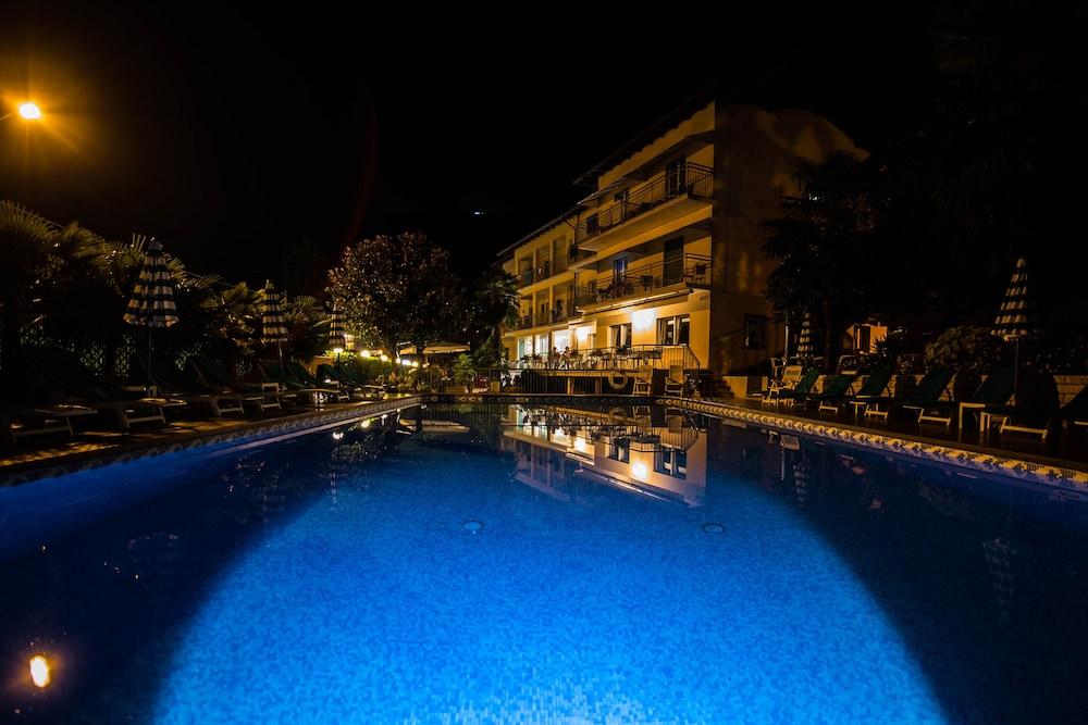 Hotel Casa Serena Malcesine Exteriér fotografie