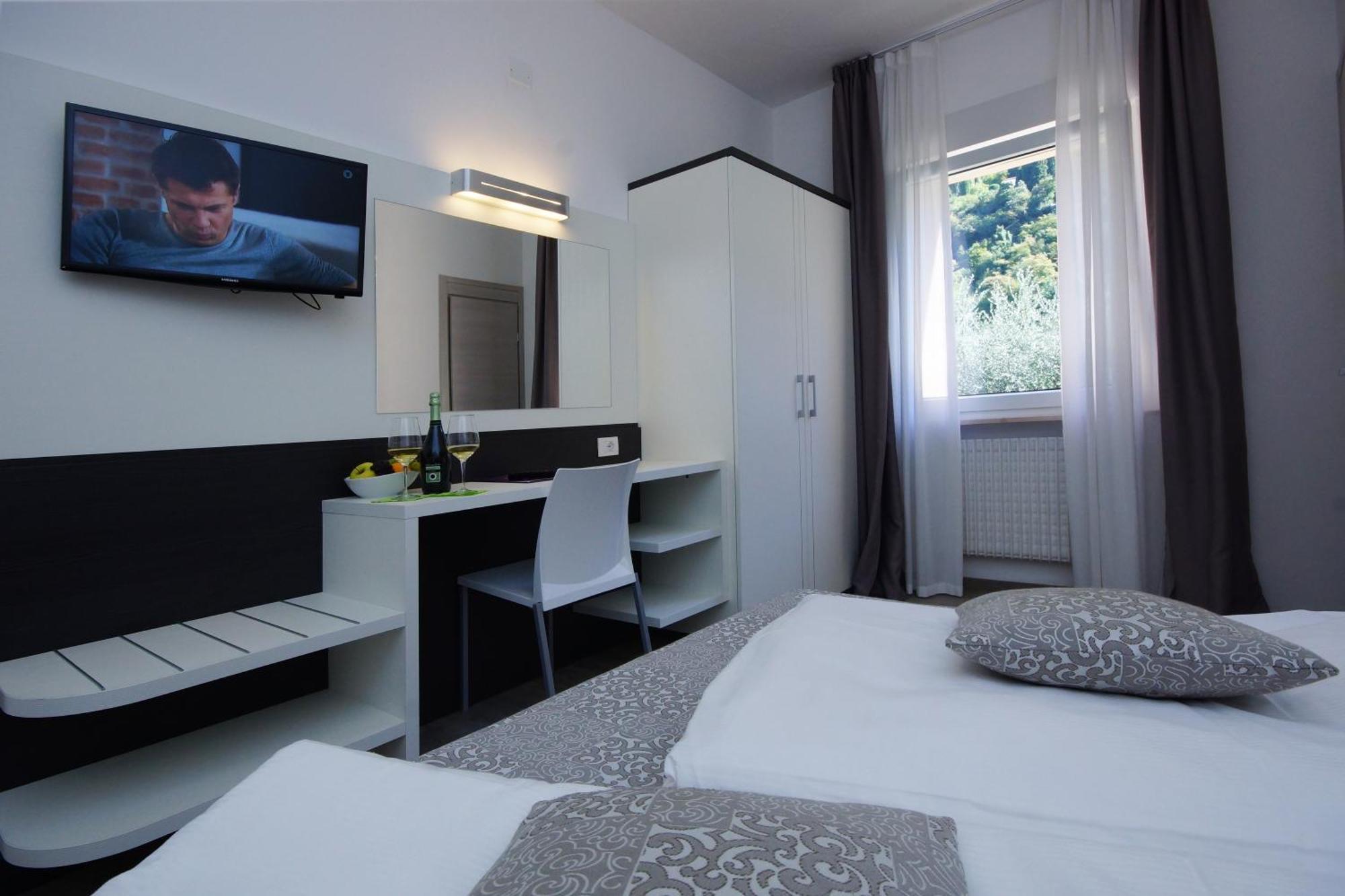 Hotel Casa Serena Malcesine Exteriér fotografie