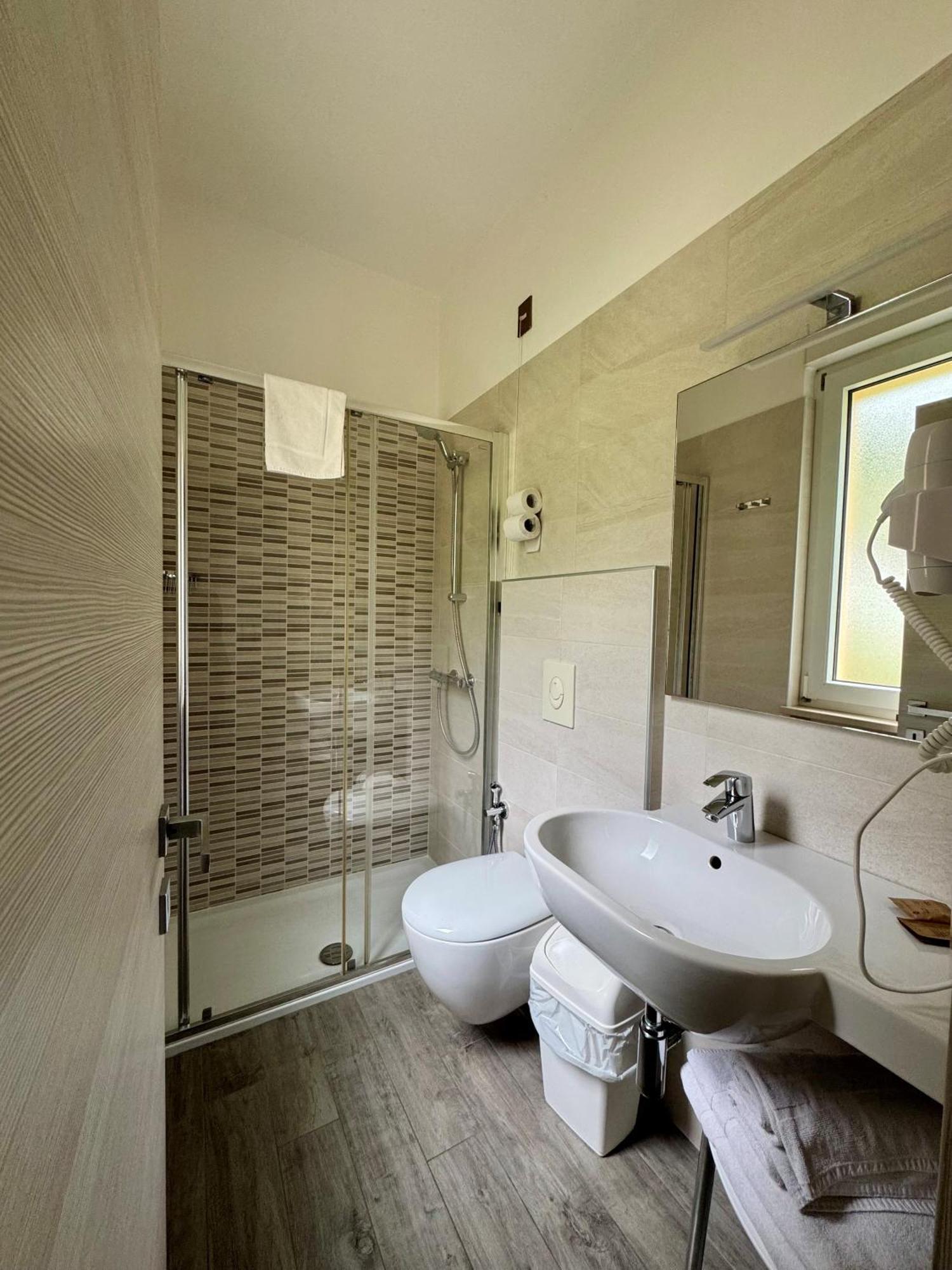 Hotel Casa Serena Malcesine Exteriér fotografie