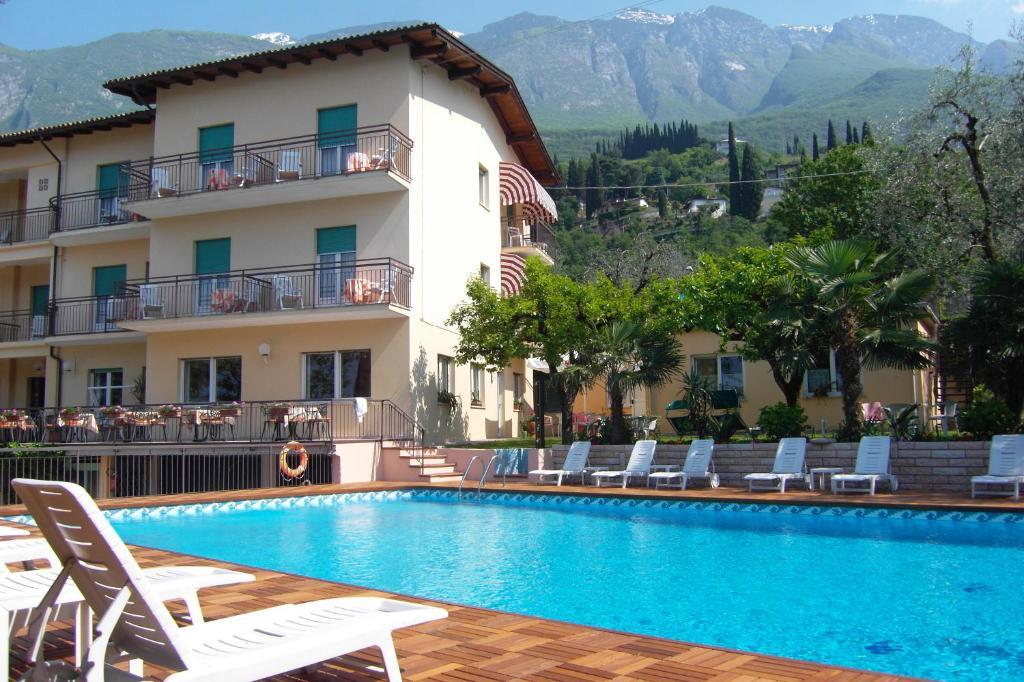 Hotel Casa Serena Malcesine Exteriér fotografie